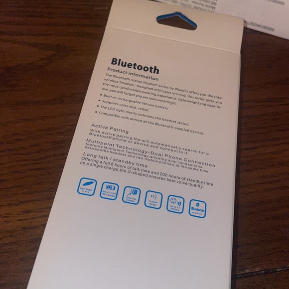 Wireless one ear headphone - Picture 2 of 2